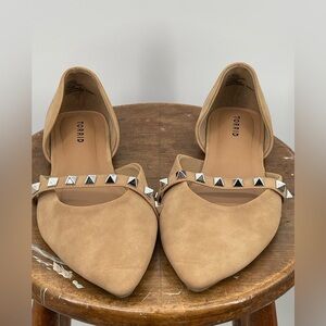 torrid tan studded d'Orsay flats with silver pyramid accents
